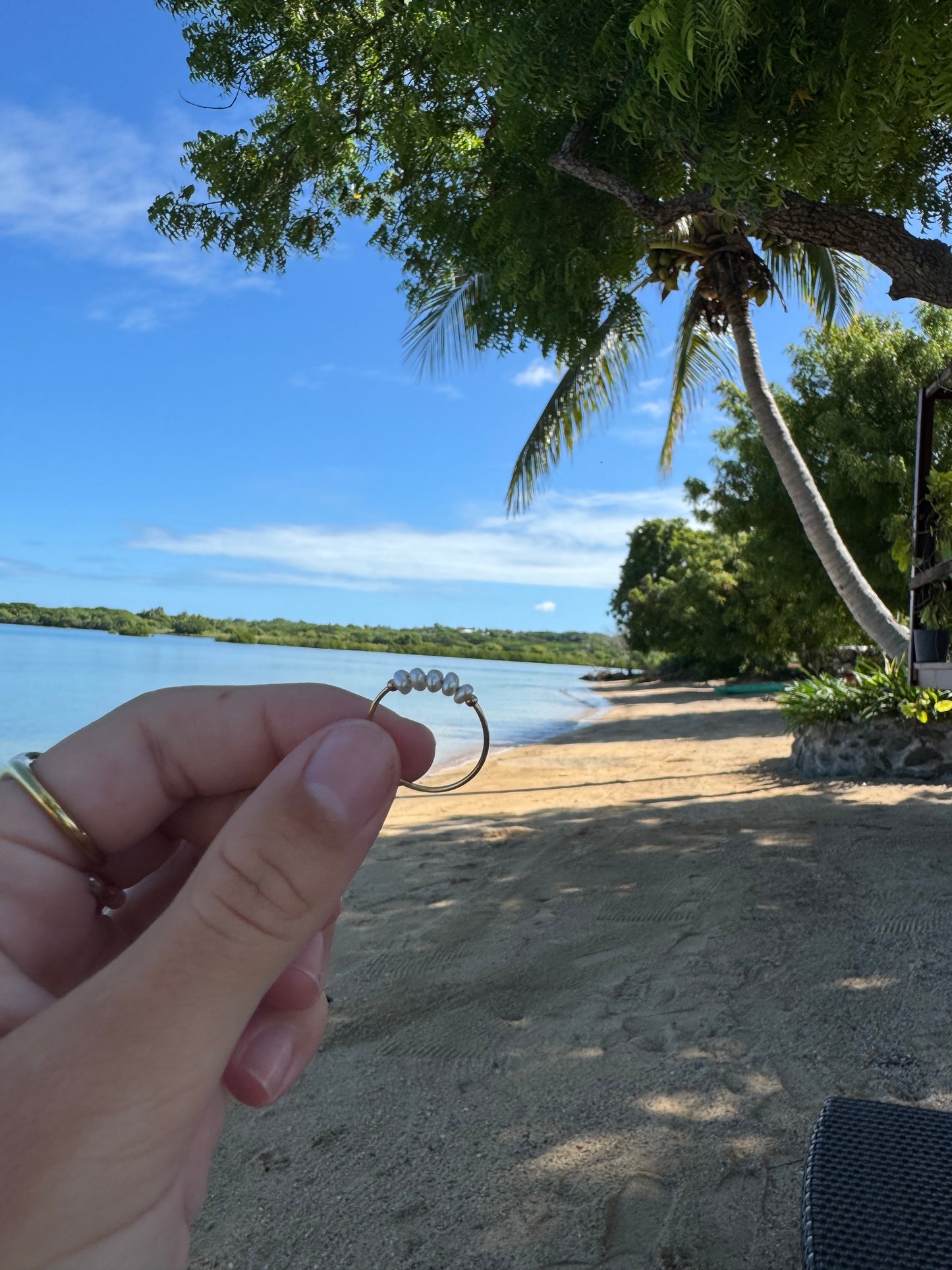 Gold pearl ring